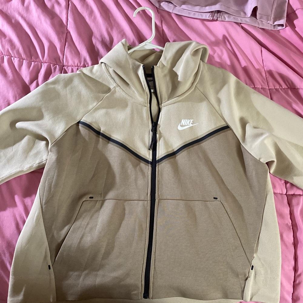 Nike Tech Fleece